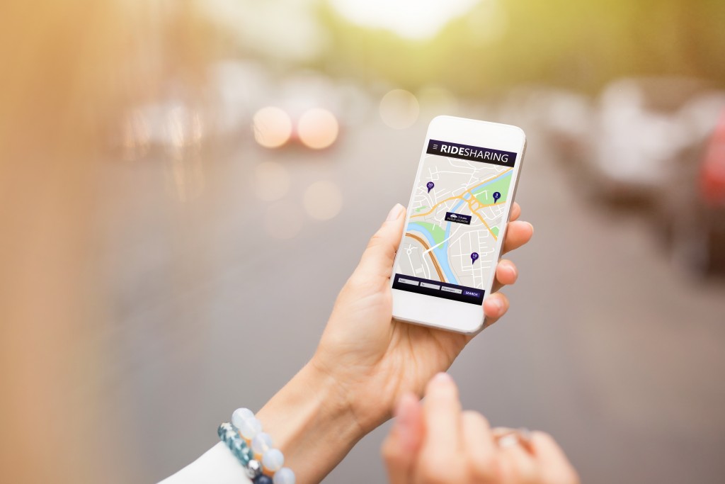 Benefits of RideHailing Apps over Car Rental in Singapore Car City